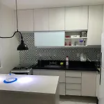 Apartamento 2 Quartos Com Piscina Em Copacabana