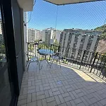 Apartamento 2 Quartos Com Piscina Em Copacabana