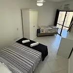 Apartamento 2 Quartos Com Piscina Em Copacabana